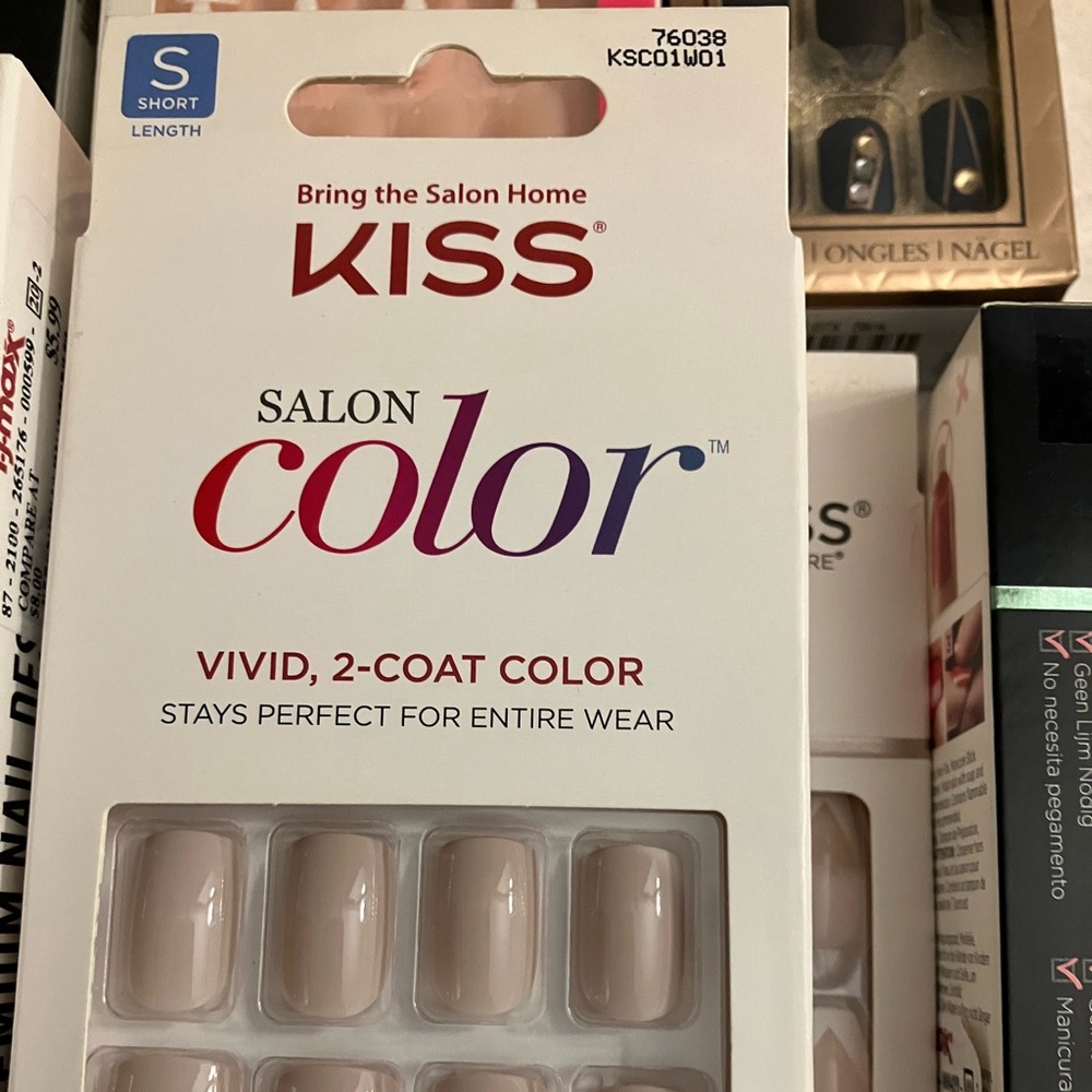 Lot of Kiss and imPRESS press on glue nails - Picture 6 of 12